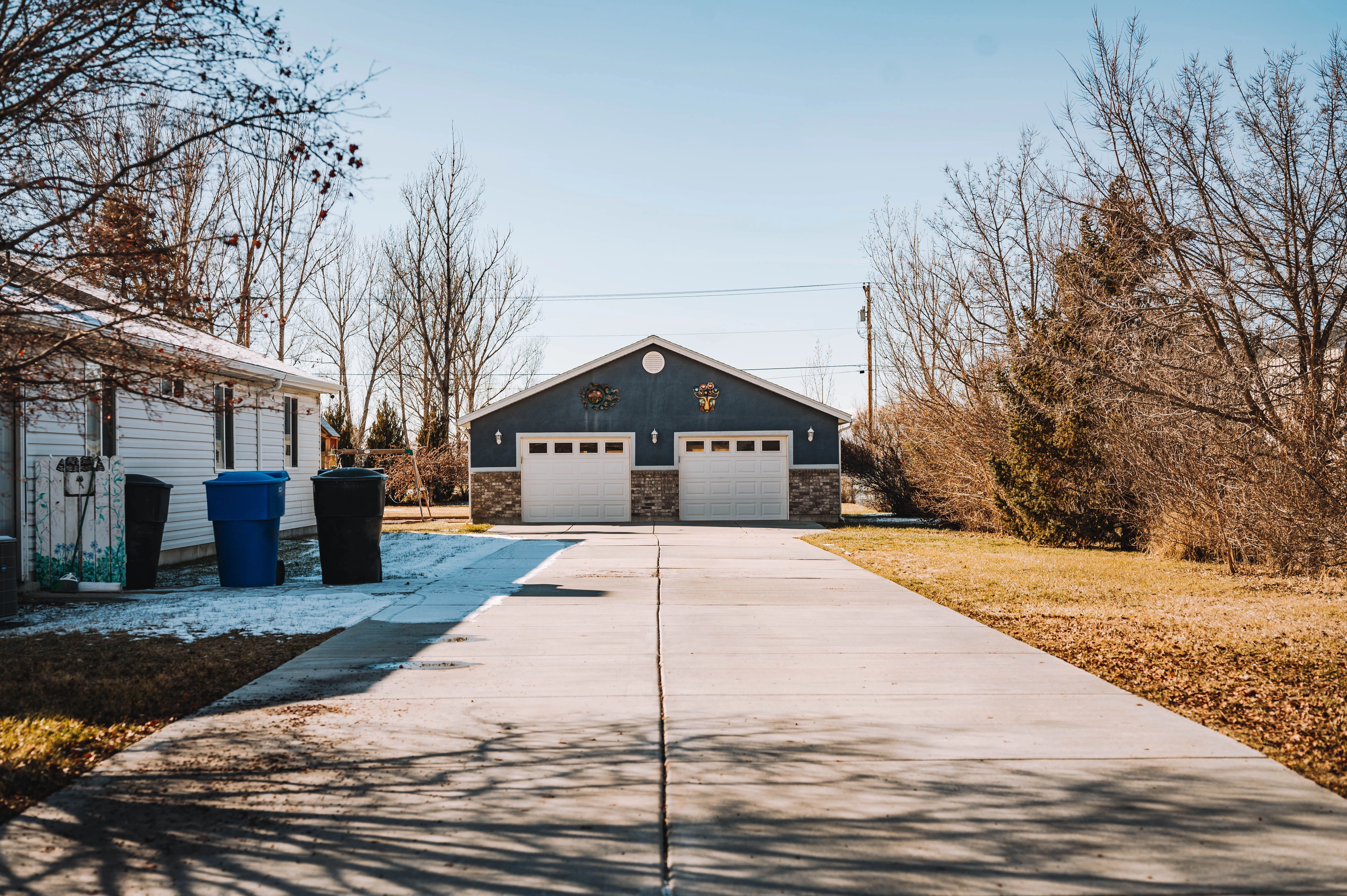 Residential garage door in Argyle